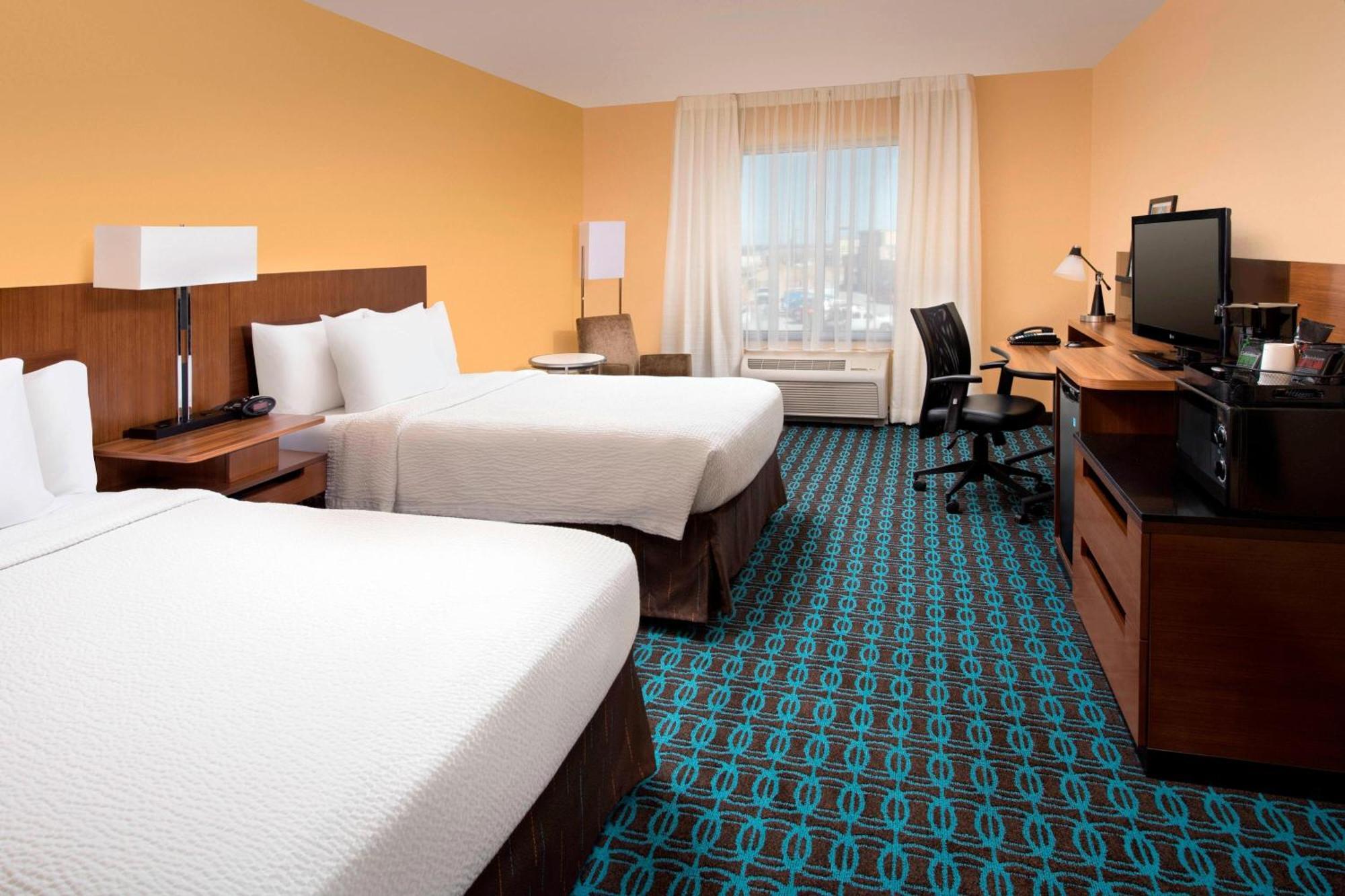 Fairfield Inn & Suites וות'רפורד מראה חיצוני תמונה